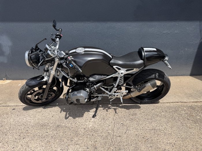 2017 BMW Motorrad R1200 RT WHITE