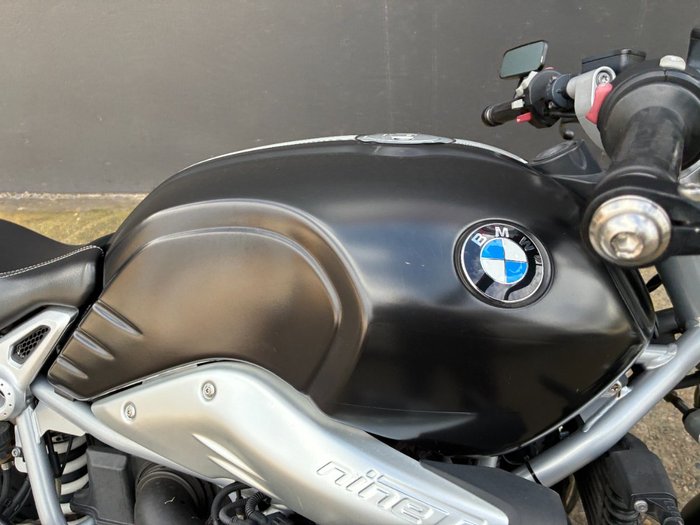 2017 BMW Motorrad R1200 RT WHITE
