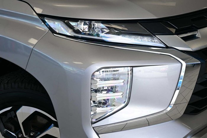 2025 Mitsubishi Pajero Sport GLS