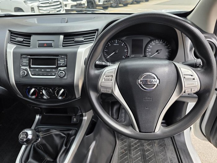 2018 Nissan Navara RX