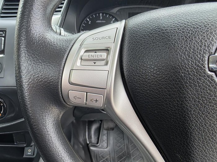 2018 Nissan Navara RX