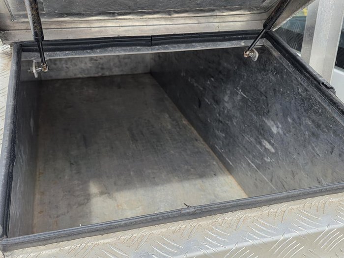 2018 Nissan Navara RX