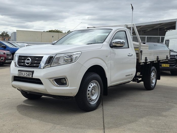 2018 Nissan Navara RX