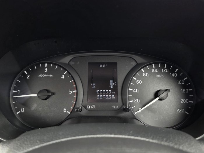 2018 Nissan Navara RX