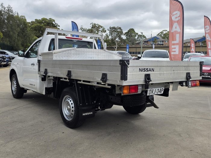 2018 Nissan Navara RX