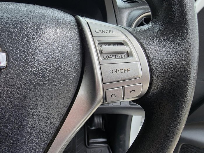 2018 Nissan Navara RX