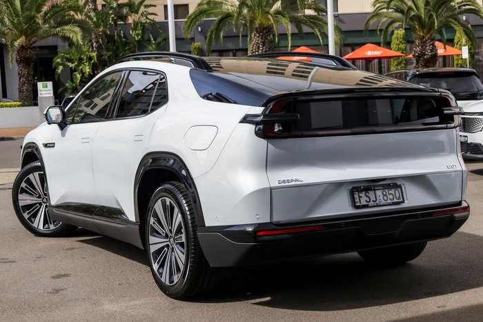 2025 Deepal E07 Performance