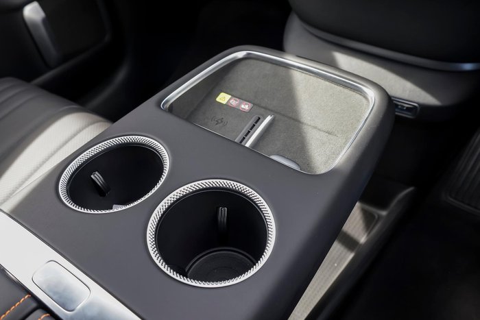 2025 Deepal E07 Performance