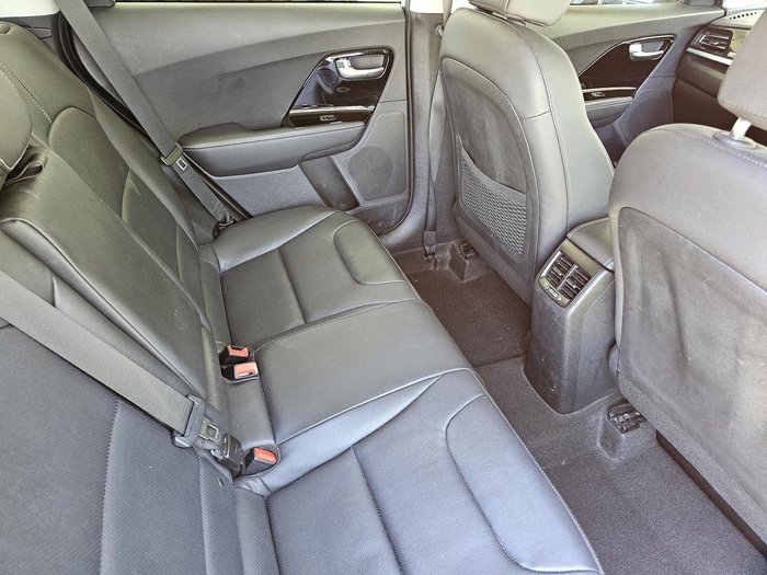 2021 Kia Niro Hybrid Sport DE MY22 Clear White