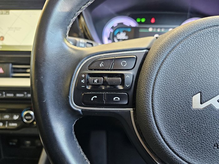 2021 Kia Niro Hybrid Sport DE MY22 Clear White