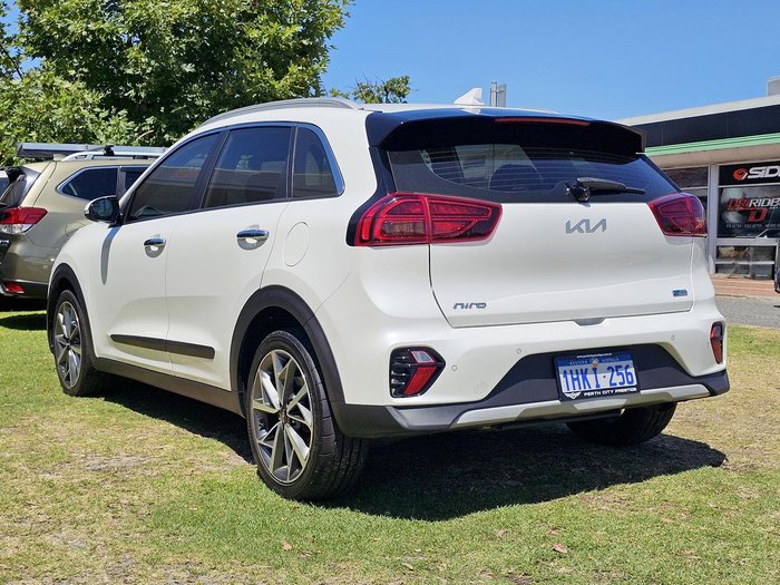 2021 Kia Niro Hybrid Sport DE MY22 Clear White