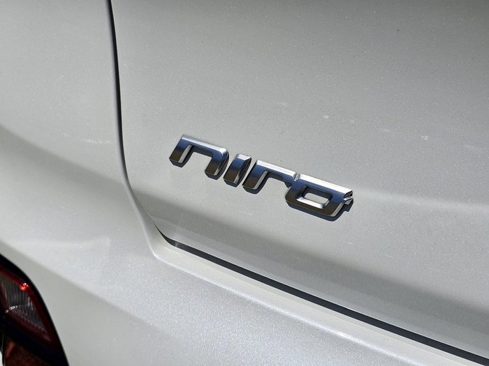2021 Kia Niro Hybrid Sport DE MY22 Clear White