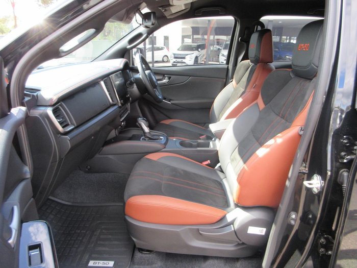2025 Mazda BT-50 SP