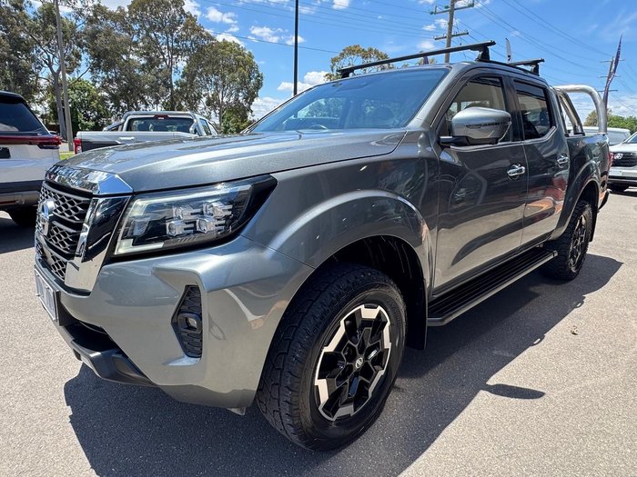 2021 Nissan Navara ST-X