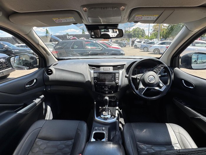 2021 Nissan Navara ST-X