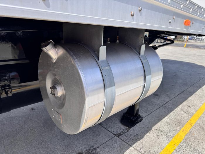 2016 Gray Star St3 22 Pallet -28 Freezer Double Stacker Rear Eavps