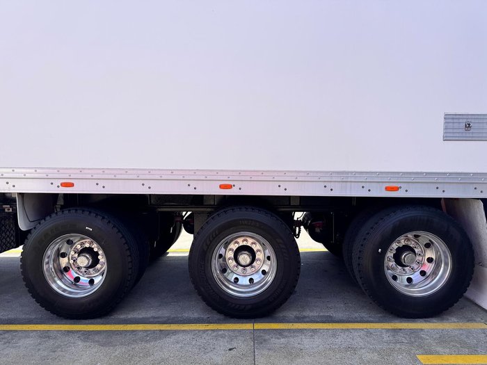 2016 Gray Star St3 22 Pallet -28 Freezer Double Stacker Rear Eavps