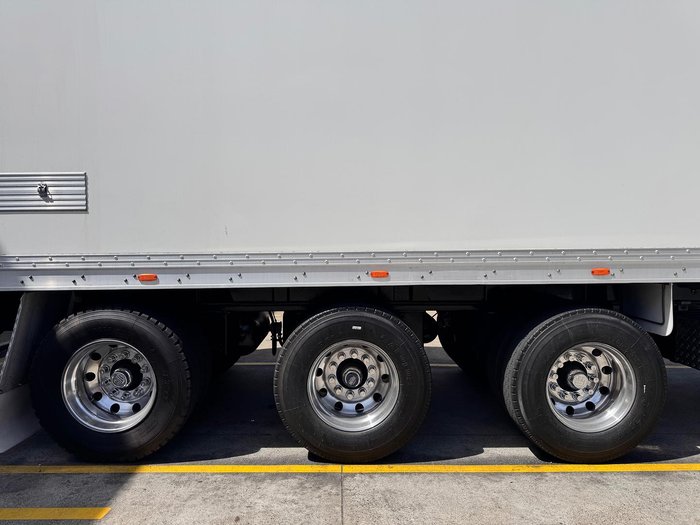 2016 Gray Star St3 22 Pallet -28 Freezer Double Stacker Rear Eavps