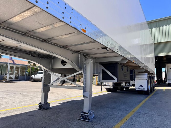 2013 GTB St3 Road Train