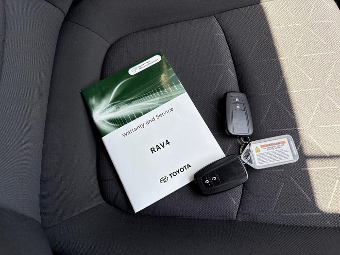 2021 Toyota RAV4 GXL