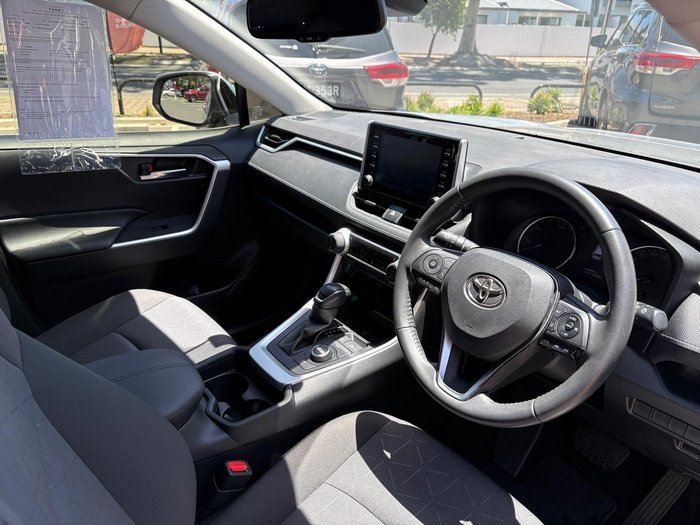 2021 Toyota RAV4 GXL