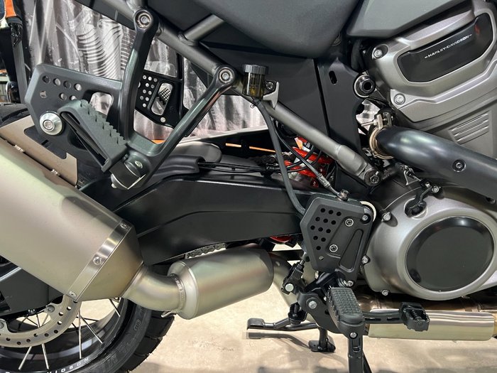 2025 Harley-davidson RA1250S PAN AMERICA SPECIAL Vivid Black