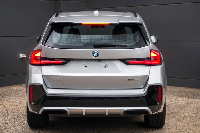 2024 BMW iX1 xDrive30 M Sport