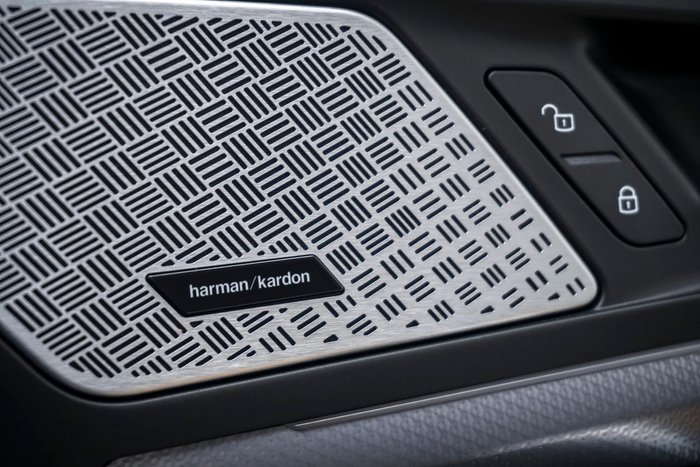 2024 BMW iX1 xDrive30 M Sport