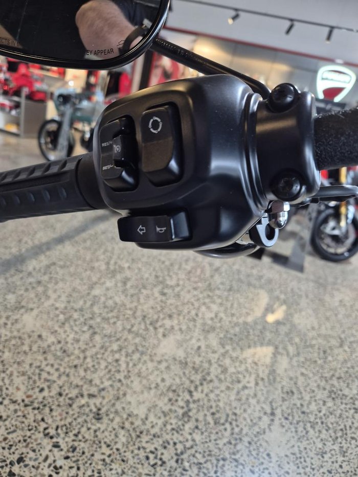 2025 Harley-Davidson Street Bob 117 (FXBB)