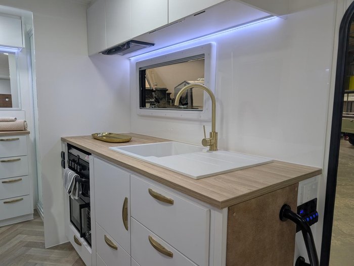 2025 Supreme My26 Classic Tourer 1760_C_K1e3_S