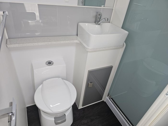 2025 JB Caravans Dirt Roader 22 Family Bunk