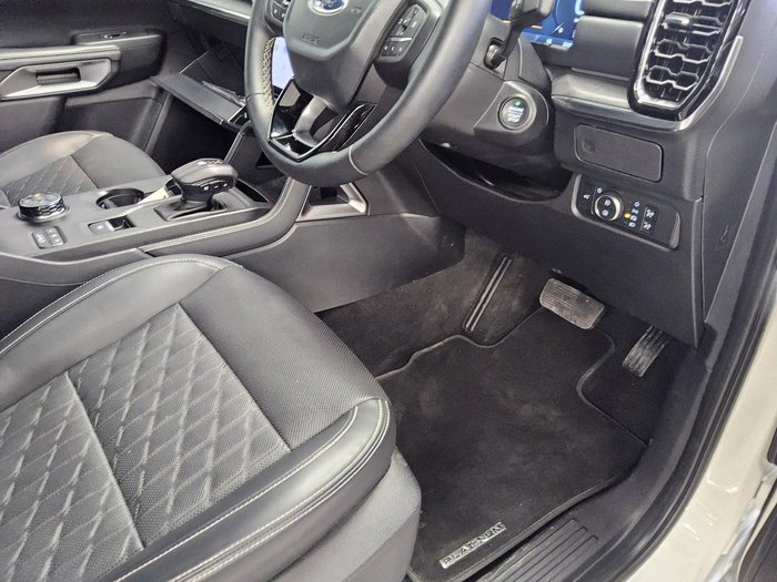 2024 Ford Everest Platinum MY24.50 4X4 Dual Range Arctic White