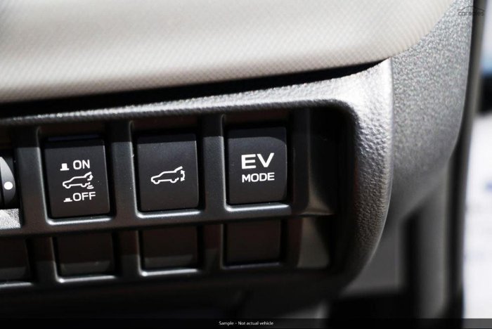 2025 Subaru Forester Hybrid Sport S6 MY26 AWD Crystal White