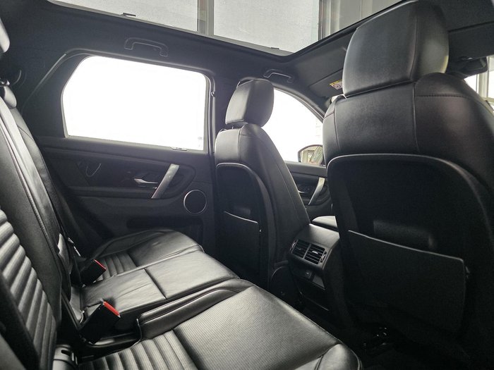 2020 Land Rover Discovery Sport P200 S