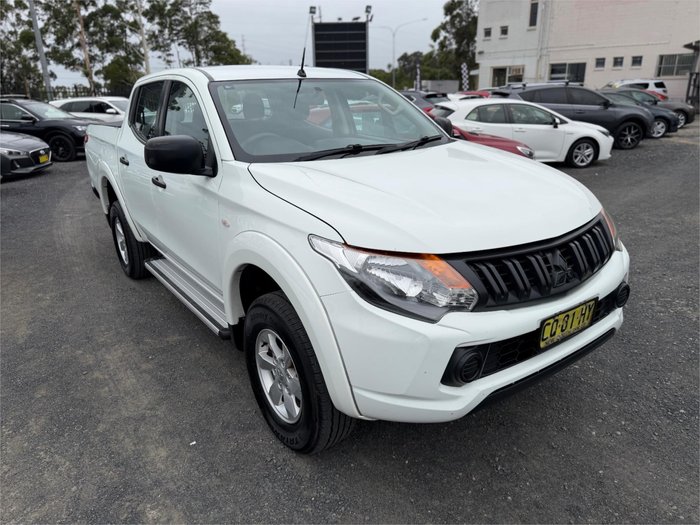 2018 MITSUBISHI TRITON GLX PLUS (4x4)