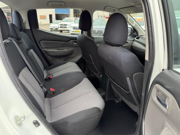 2018 MITSUBISHI TRITON GLX PLUS (4x4)