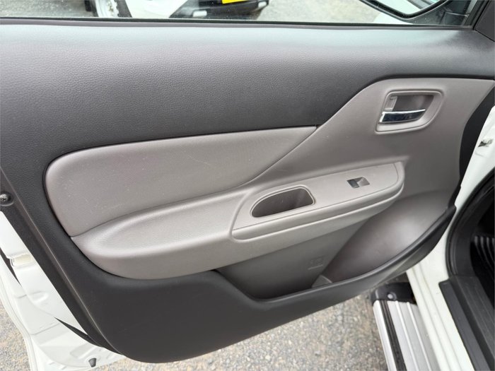 2018 MITSUBISHI TRITON GLX PLUS (4x4)