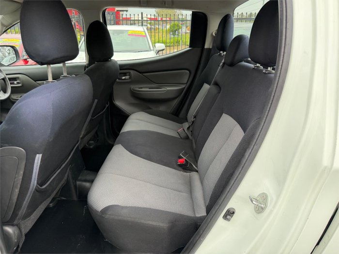 2018 MITSUBISHI TRITON GLX PLUS (4x4)