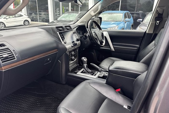 2022 Toyota Landcruiser Prado Kakadu