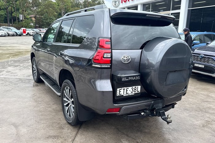 2022 Toyota Landcruiser Prado Kakadu