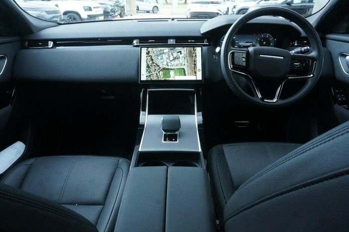 2024 Land Rover Range Rover Velar P400 Dynamic SE