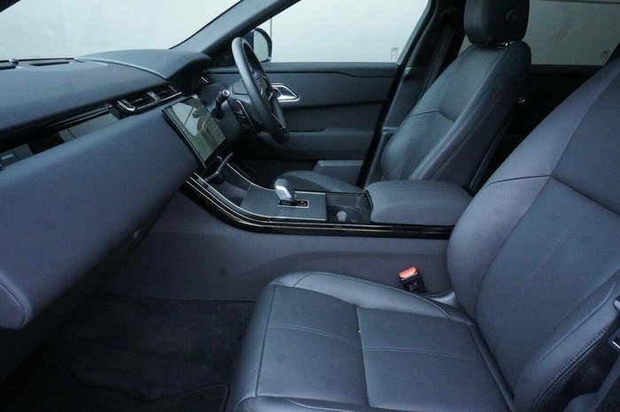 2024 Land Rover Range Rover Velar P400 Dynamic SE