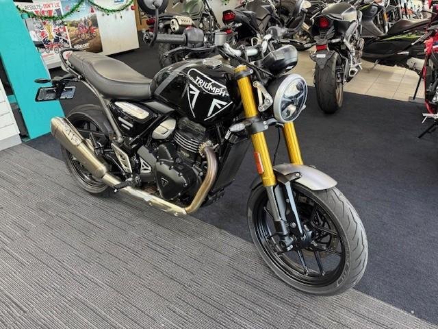 2024 Triumph Speed 400 Speed Four Black