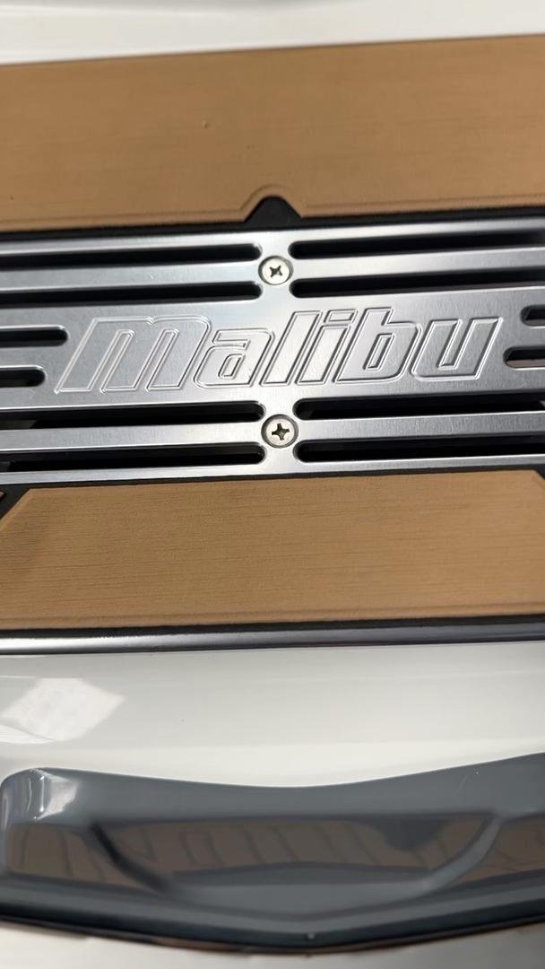 2021 Malibu Wakesetter 23 LSV