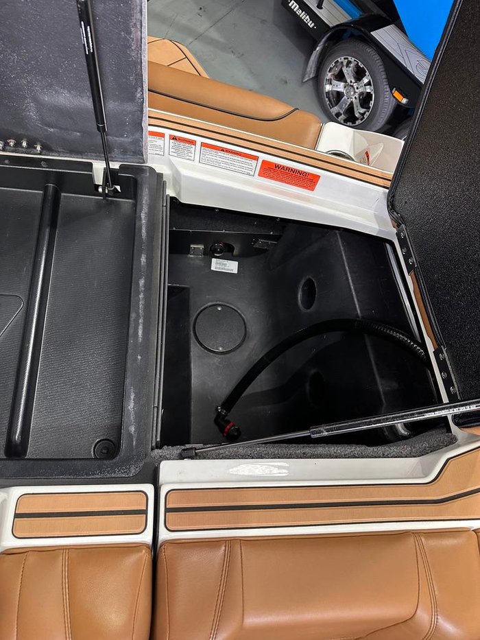 2021 Malibu Wakesetter 23 LSV