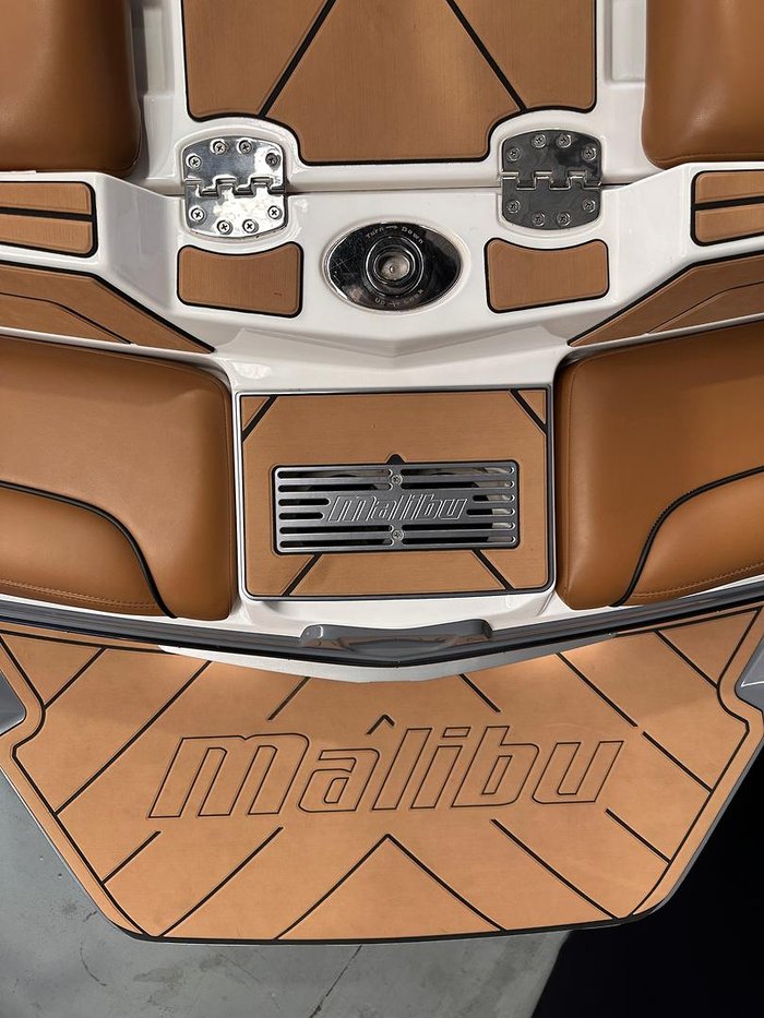 2021 Malibu Wakesetter 23 LSV