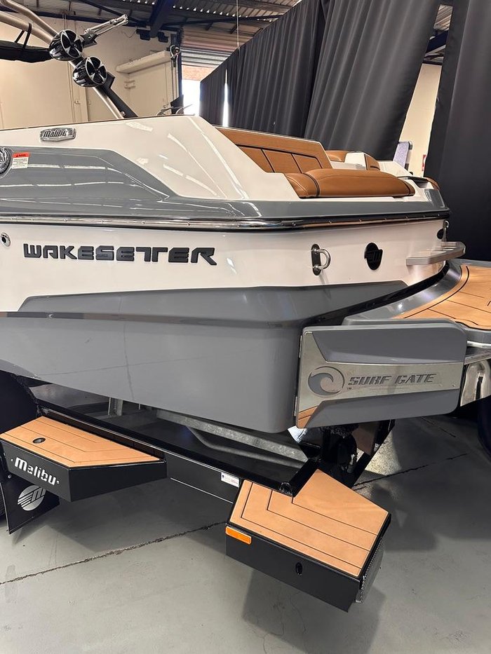 2021 Malibu Wakesetter 23 LSV