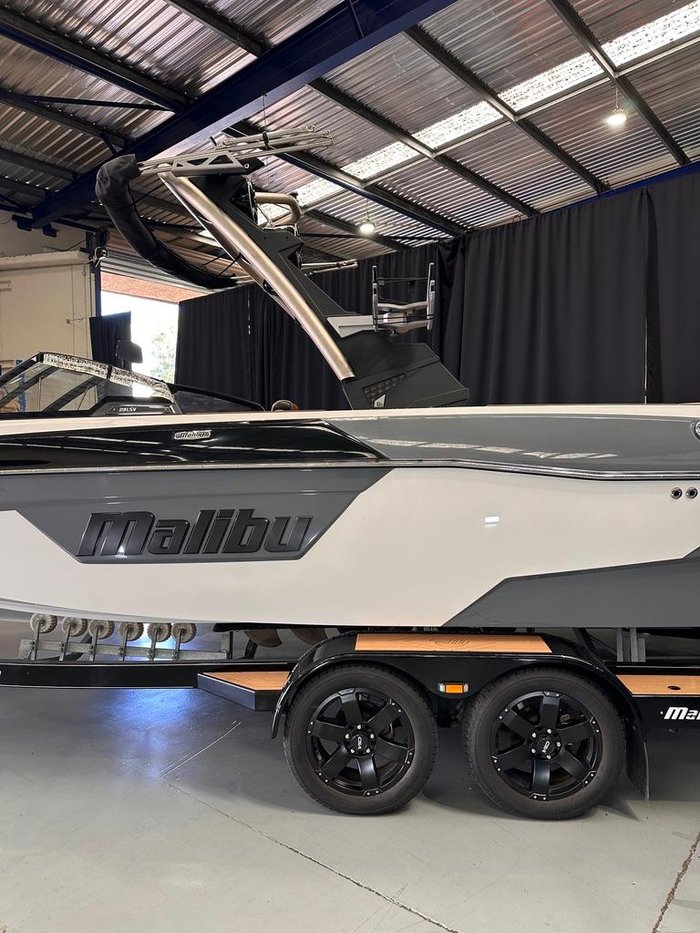 2021 Malibu Wakesetter 23 LSV
