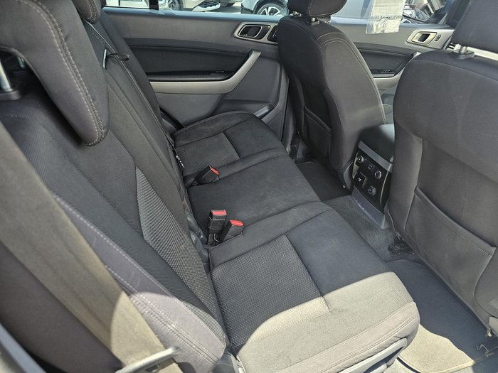 2017 Ford Everest Trend