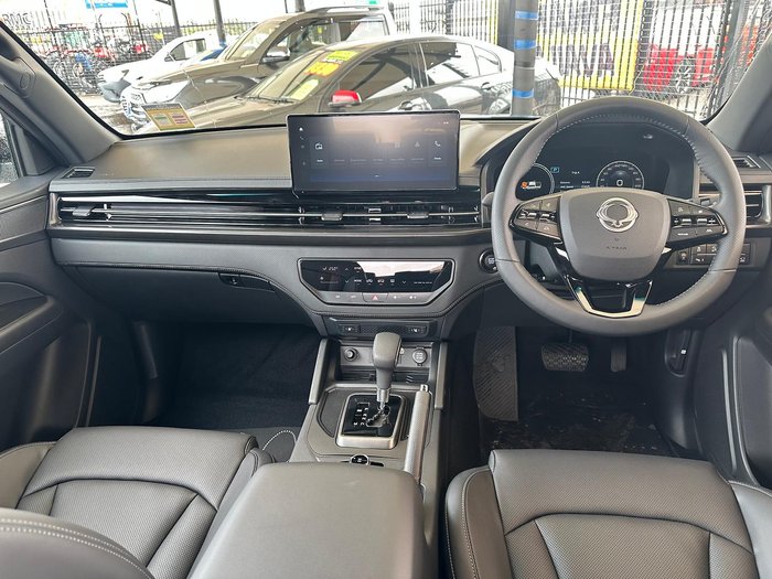 2025 KGM Musso Ultimate Q261 MY26 4X4 Dual Range Amazonia Green